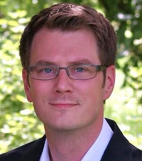 The Time Is Right For Online Gaming