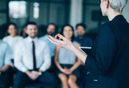 The Right Leadership Style For Todays Workforce