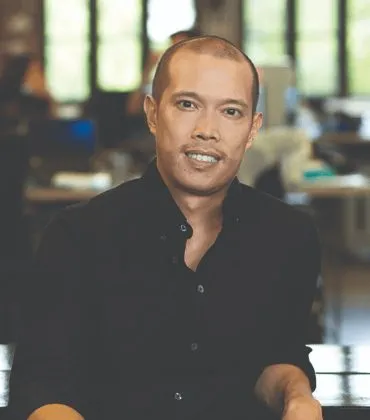 Christian H. Cadeo Christian H. Cadeo