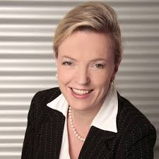 Mag. Dr. Roswitha Wiedenhofer Bornemann, Managing Director